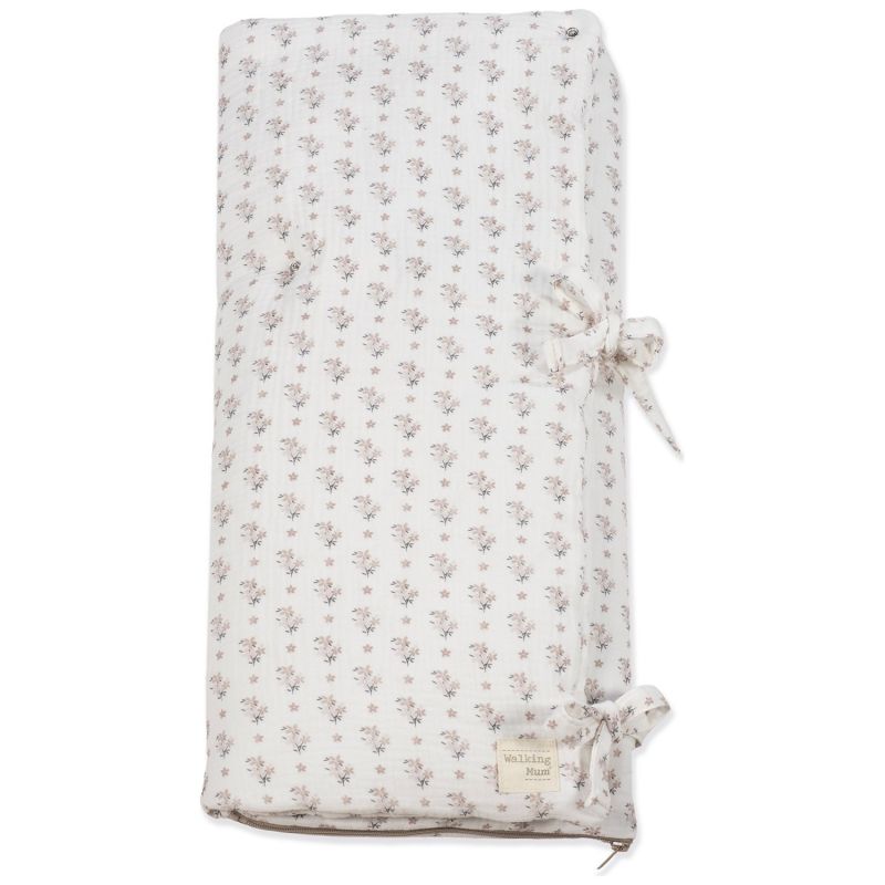 Nid d'ange et couverture Botton Fleurs Walking Mum Produit 2