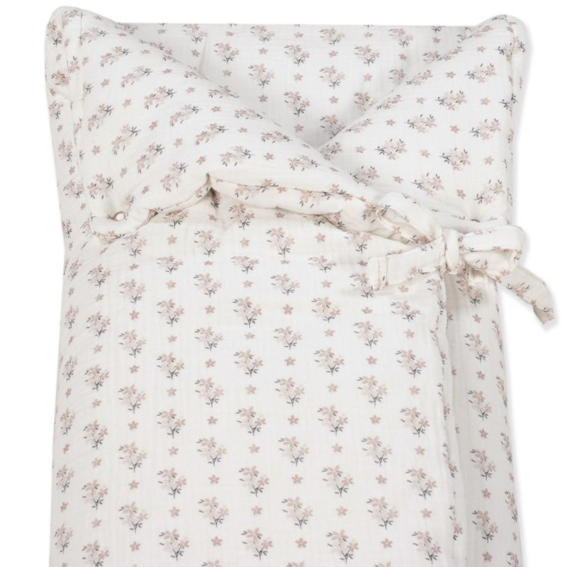 Nid d'ange et couverture Botton Fleurs Walking Mum Produit 3