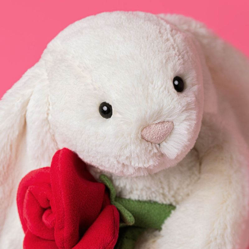 Peluche Bashful Lapin avec Rose (31 cm) Jellycat Ambiance 6