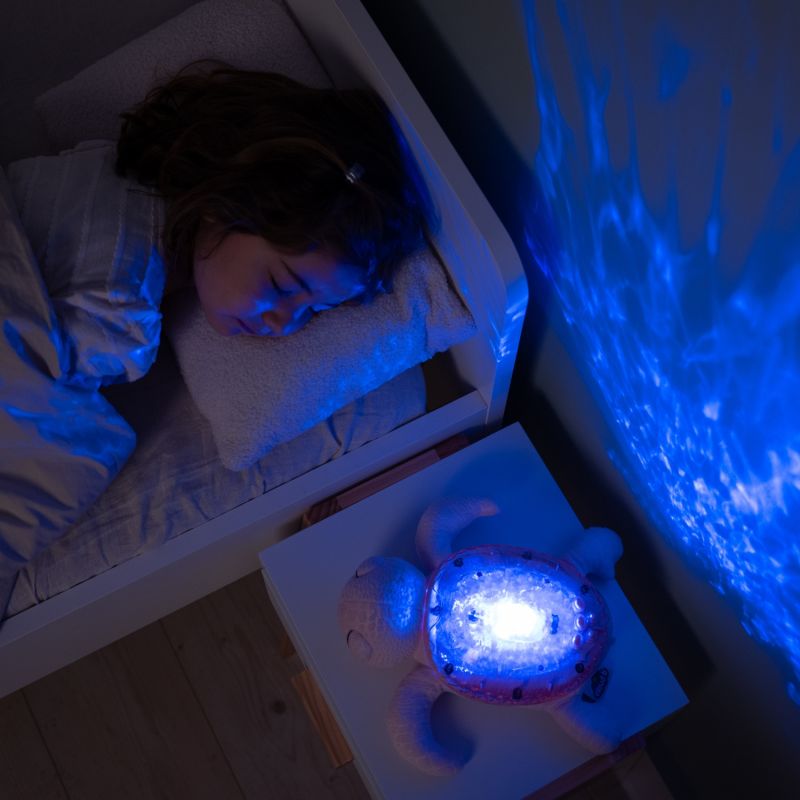 Veilleuse peluche Tranquil Turtle Rose (rechargeable) Cloud B Ambiance 6