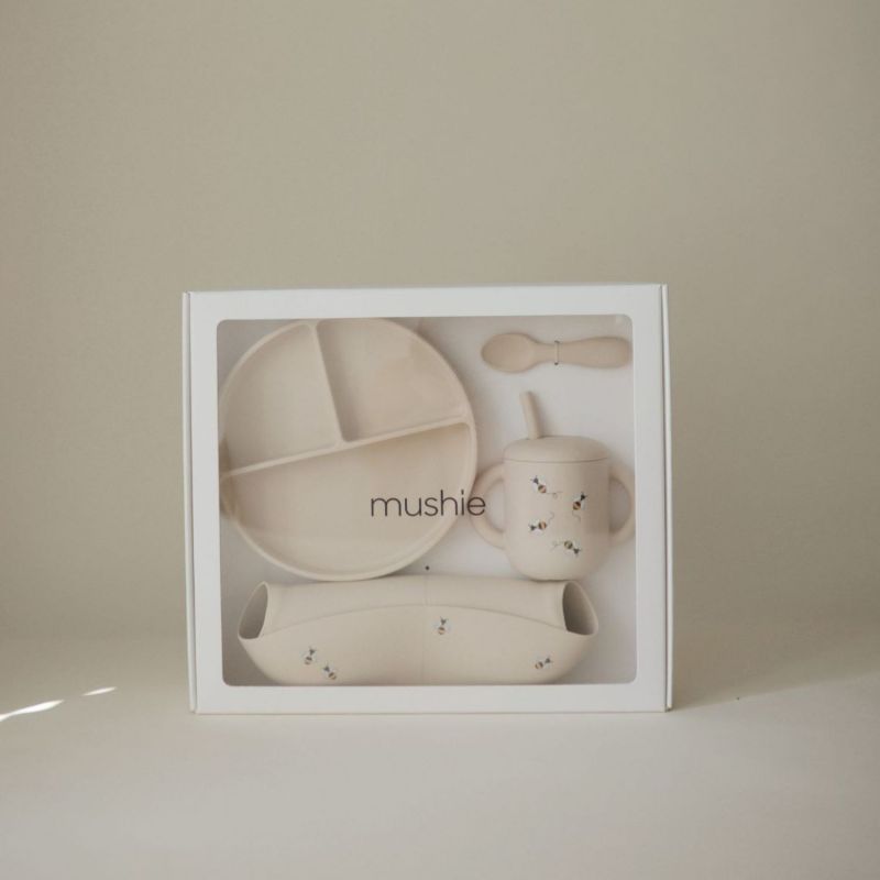 Coffret repas en silicone Bee (4 pièces) Mushie Ambiance 2