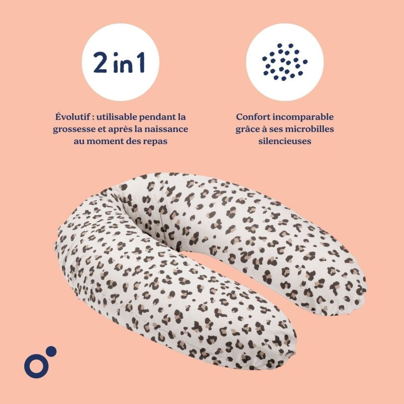 Coussin de maternité Buddy Leopard Cream Doomoo Ambiance 4