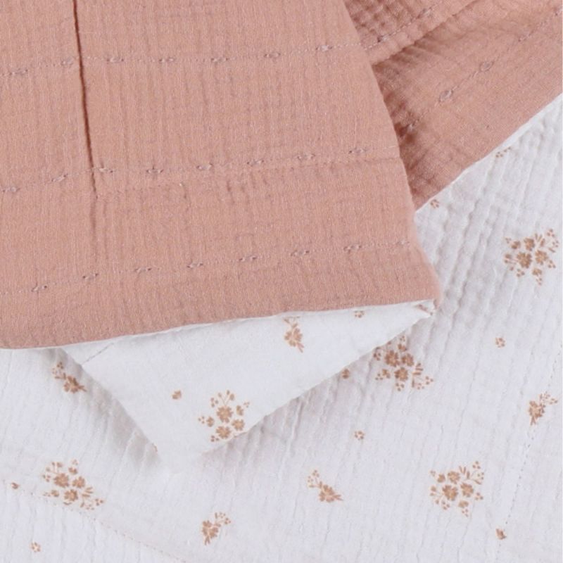 Couverture en mousseline bio Fleurs d'Antan (75x100 cm) Noukie's Ambiance 2