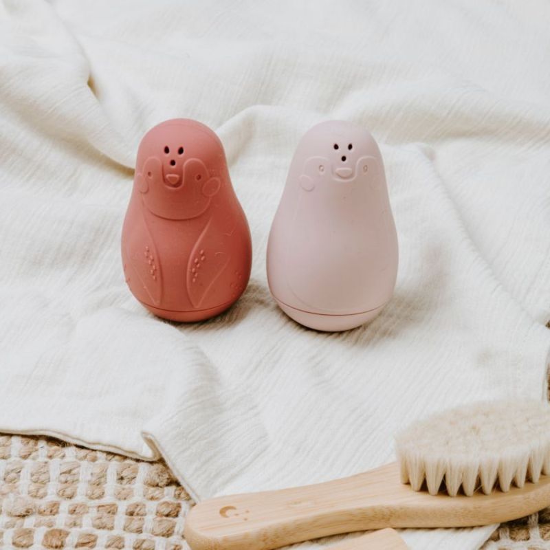Lot de 2 jouets de bain Pingouin Stone Red-Vieux Rose Baby's Only Ambiance 4