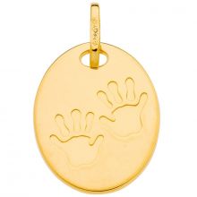Pendentif ovale empreintes petites mains 16 mm (or jaune 375°)  par Berceau magique bijoux