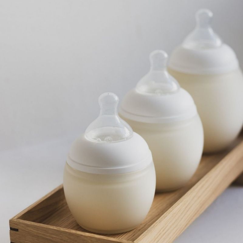 Biberon anti-colique en silicone Milk (330ml) Elhée Ambiance 8