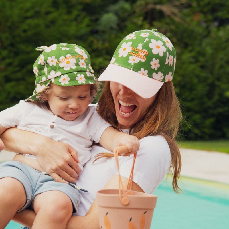 Casquette enfant Flower Power vert (9-24 mois) Chamaye Ambiance 2