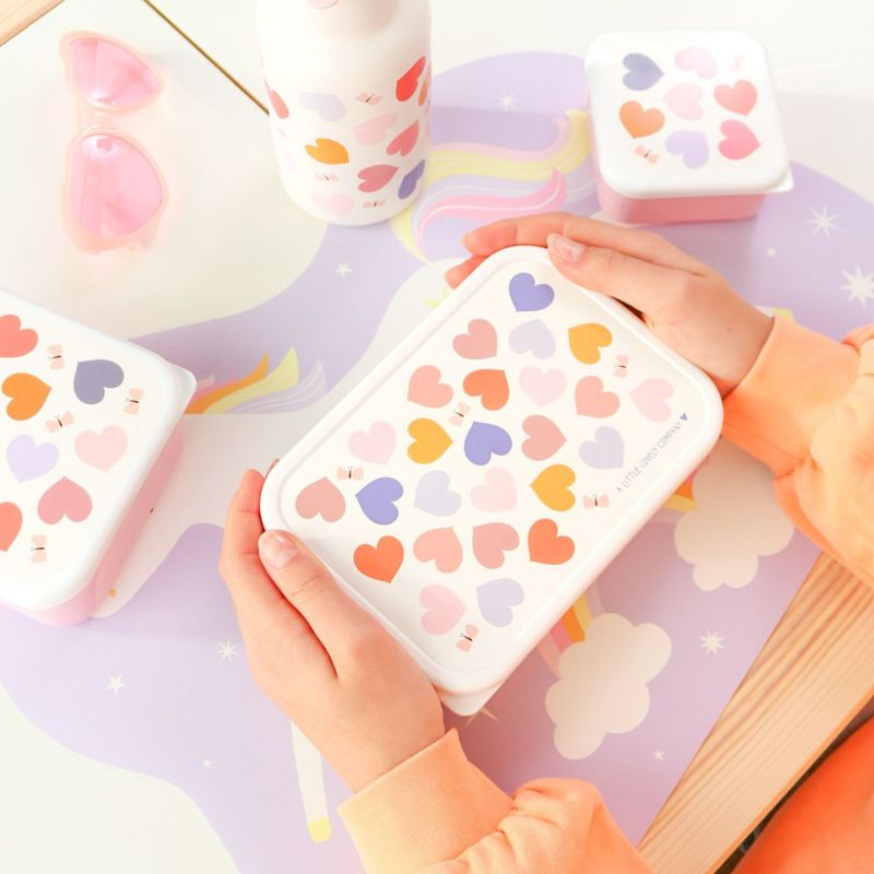 Lunch box en acier inoxydable Cœurs A Little Lovely Company Ambiance 5