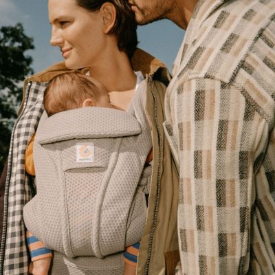 Porte-bébé Omni Deluxe Mesh Natural Beige