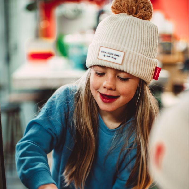 Bonnet Color Block Sandy (6 ans et +) Hello Hossy Ambiance 2