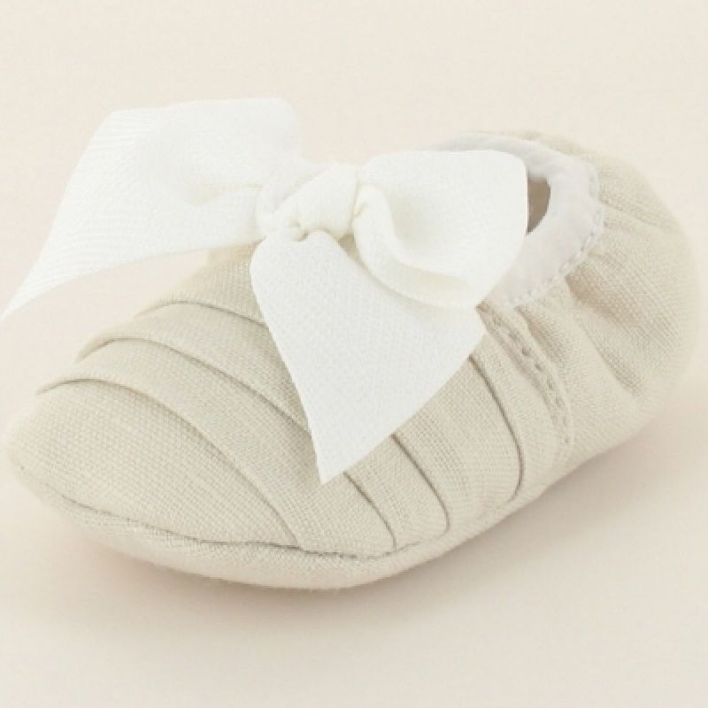 Chaussons bébé prestige Mademoiselle noeud écru (3-6 mois) Le Petit Fils du cordonnier