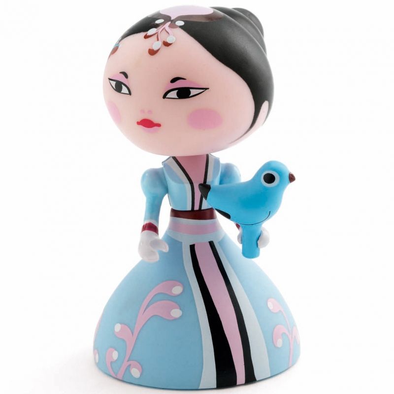 Poupée de plastique Princesse Himeka (11 cm) Djeco