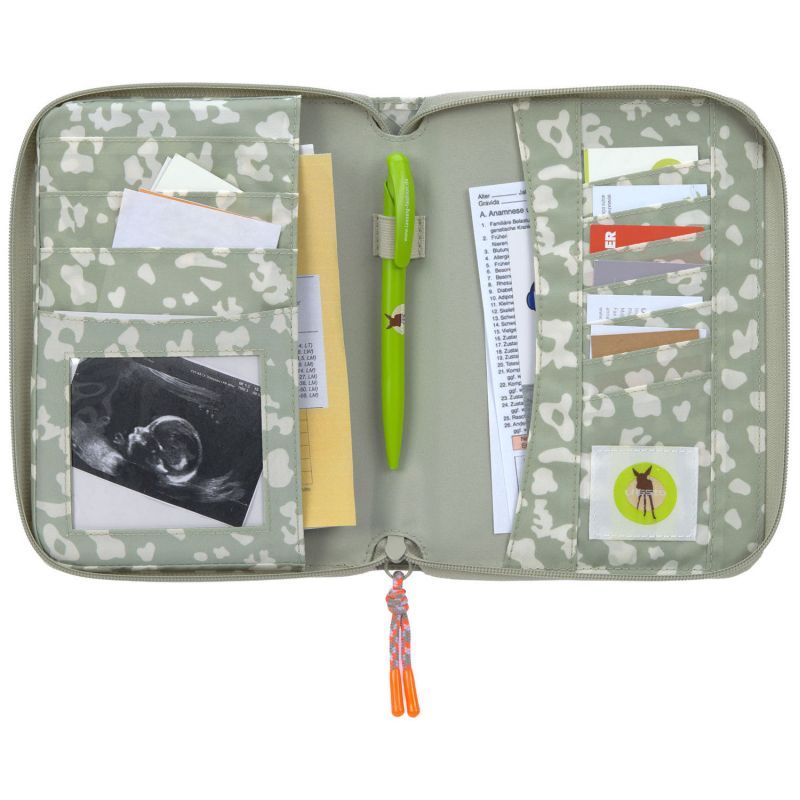 Protège carnet de santé Leo kaki clair Lässig Produit 2