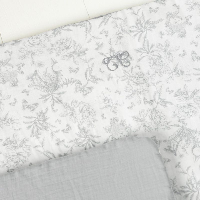 Couverture Toile de Jouy gris Tartine et Chocolat Ambiance 3