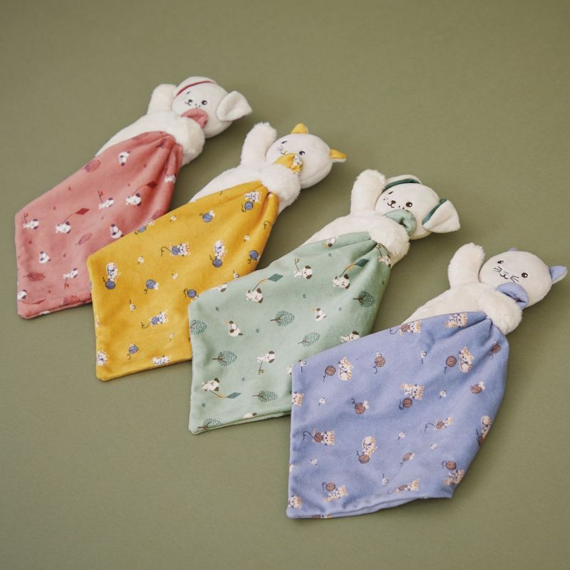 Doudou plat Chat Lilas Kaloo Ambiance 6