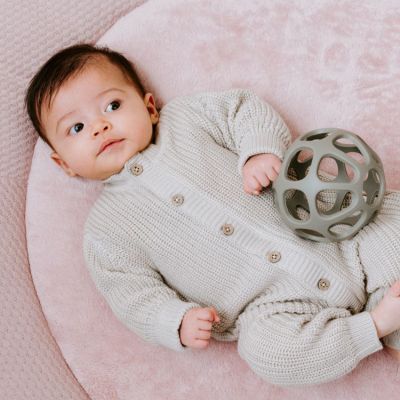 Balle bébé d'éveil en silicone Gris Baby's Only - Dröm Design