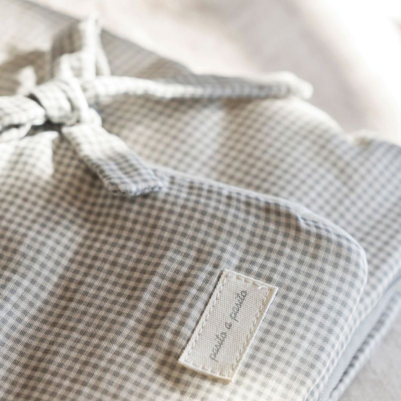 Nid d'ange et couverture Little Bloom Vichy Gris (TOG 2,5) Pasito a pasito Ambiance 3