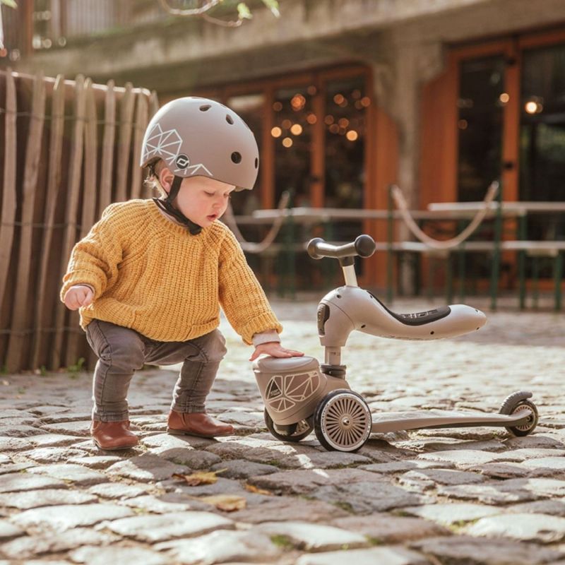 Porteur évolutif en Highwaykick 1 Lifestyle Brown Lines Scoot and ride Ambiance 5