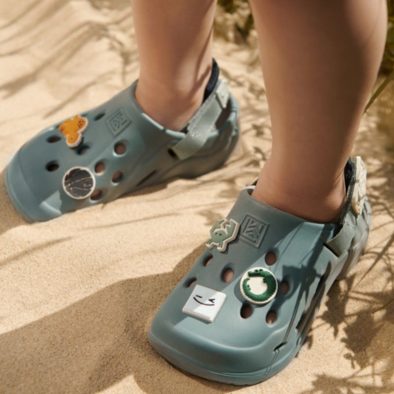 Sandales de plage Milas Whale Blue Mix (pointure 26) Liewood Ambiance 2