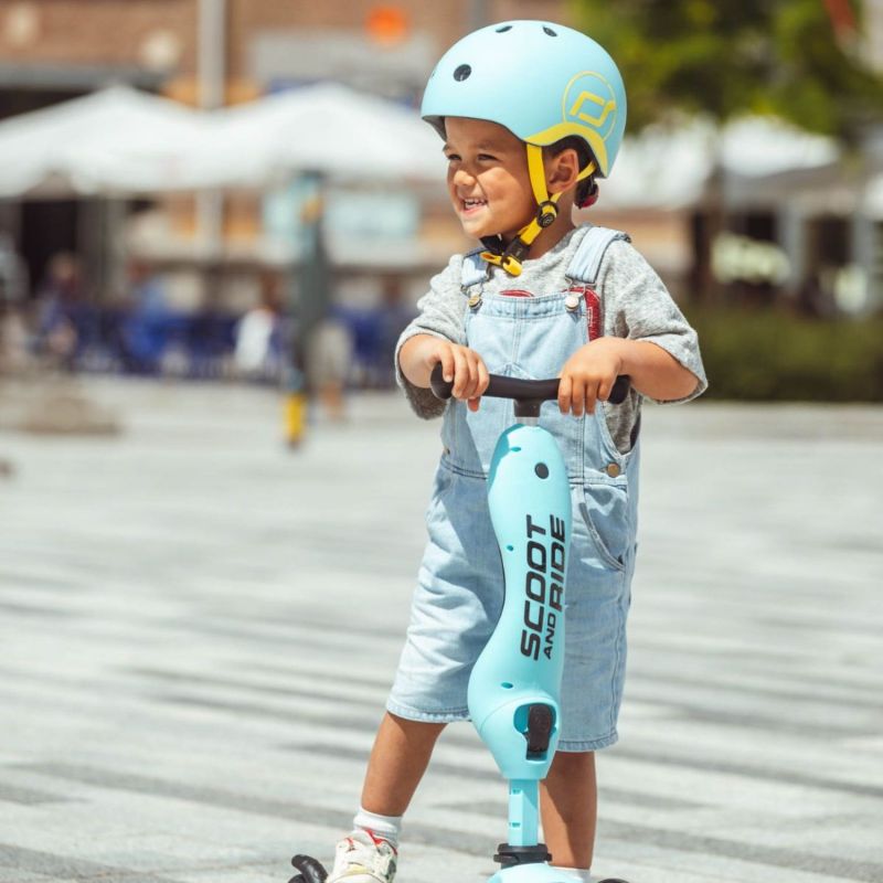 Porteur évolutif en trottinette Highwaykick 1 Blueberry Scoot and ride Ambiance 5