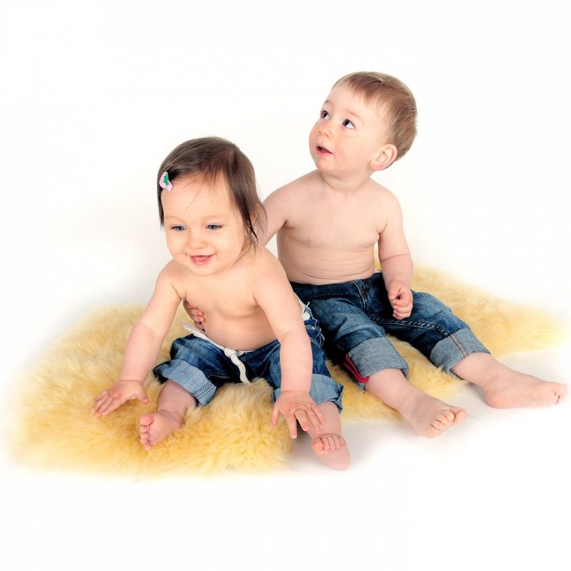 Peau d'agneau naturelle à poil long (90-100 cm) Kaiser