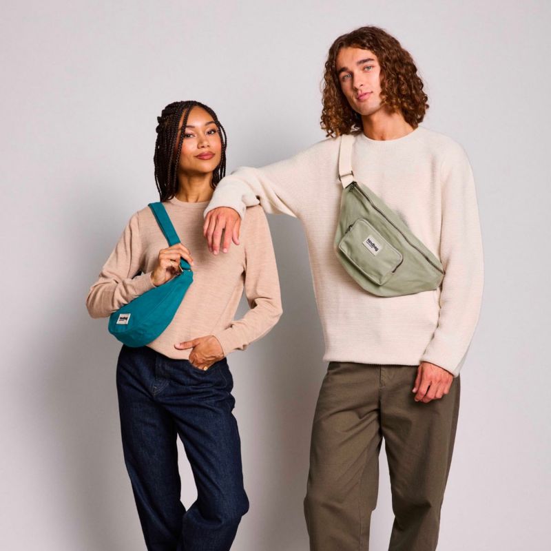 Sac banane Andrea Bleu Paon Hindbag Ambiance 3