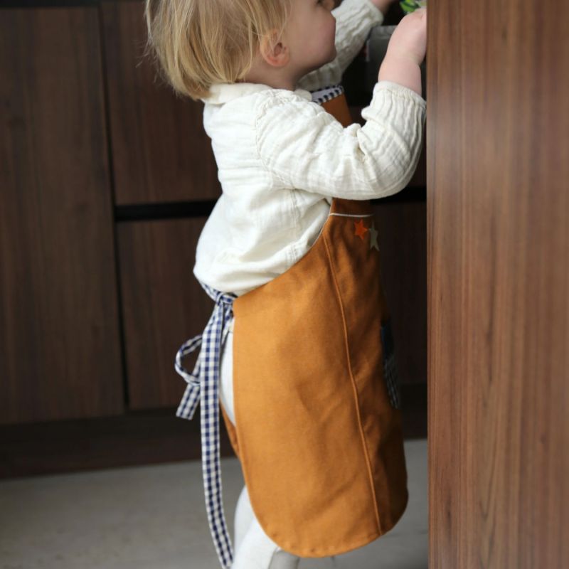 Tablier Les Copains d'abord Chien personnalisable (2-6 ans) L'oiseau bateau Ambiance 5