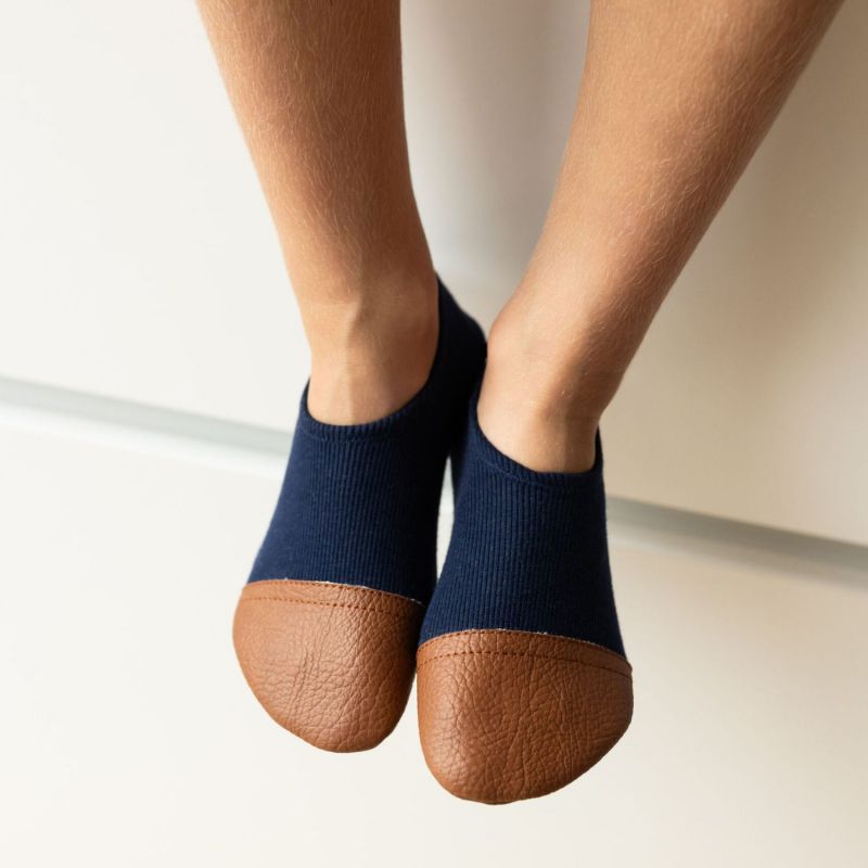 Chaussons Les Petits Jerseys Bleu Profond (pointures 21-23) Les Pas Petits Ambiance 4
