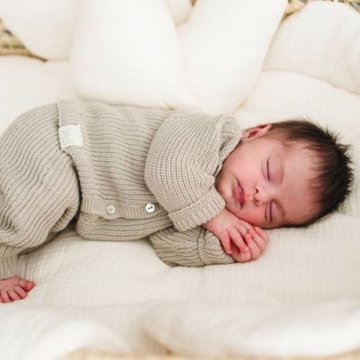 Pantalon bébé en tricot Ivory (0-1 mois)