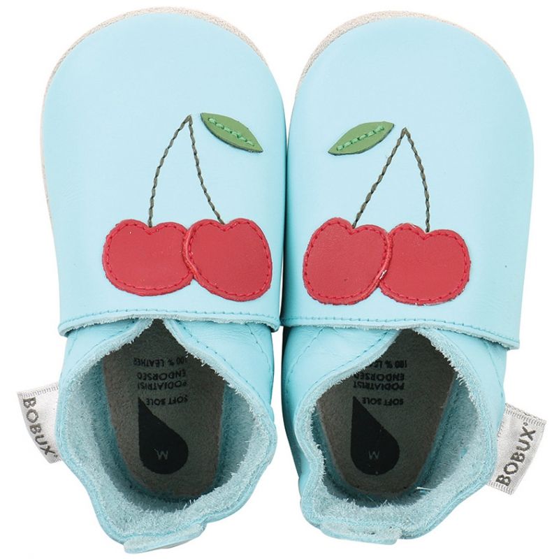 Chaussons bébé en cuir Soft soles Cerise bleus (3-9 mois) Bobux