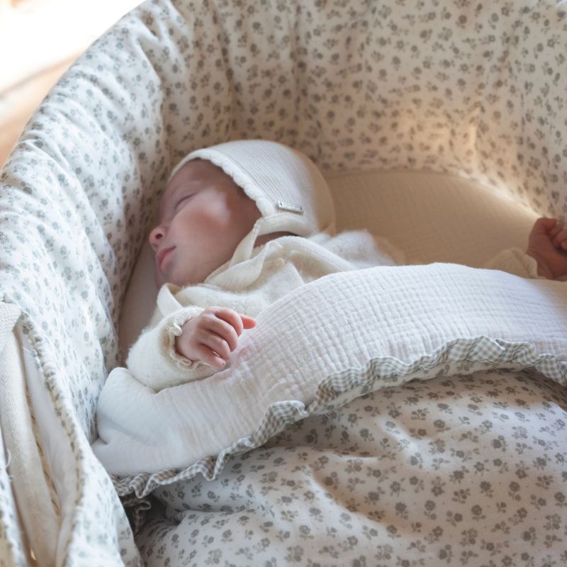 Habillage couffin Moïse Little Bloom Fleurs Gris TOG 2,5 Pasito a pasito Ambiance 10