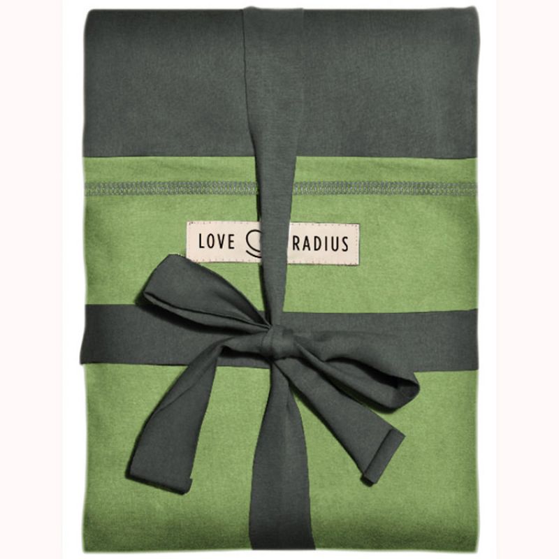 Echarpe de portage L'Originale gris vert poche pistache Love Radius