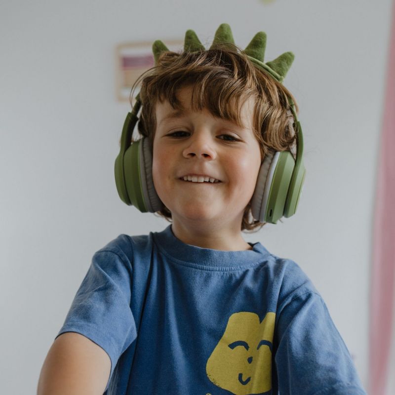 Casque Audio Bluetooth KIDYEARS Dino oreilles aimantées KIDYWOLF Ambiance 8