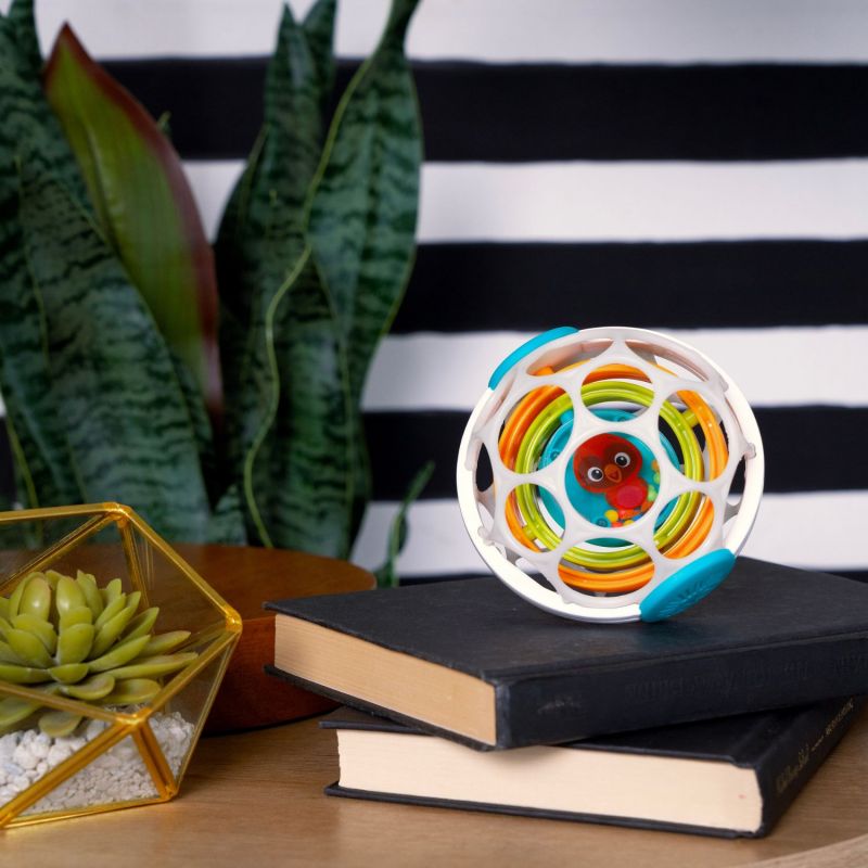 Hochet d'éveil balle Oball Ambiance 3