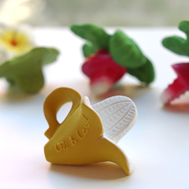 Mini jouet de dentition en latex Anita la banane Chewy to go Oli & Carol Produit 6
