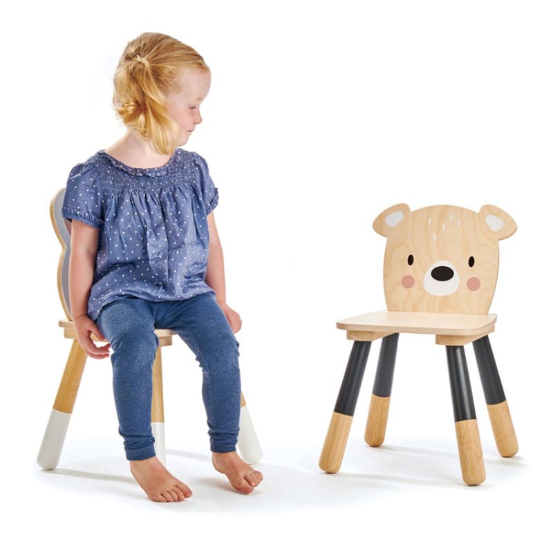 Image d'ambiance de présentation du produit Chaise enfant ours en bois - Tender Leaf