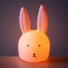 Veilleuse en silicone Mrs. Rabbit Trixie Ambiance 8