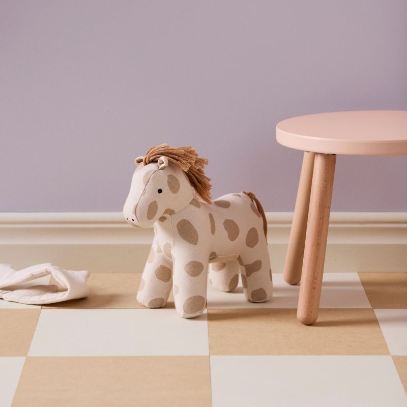 Image d'ambiance de présentation du produit Peluche cheval Aiden Dotty (28 cm) - Kid's Concept