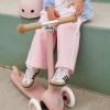 Trottinette ECO Dusty Rose avec panier Pin & Ride Banwood Ambiance 7