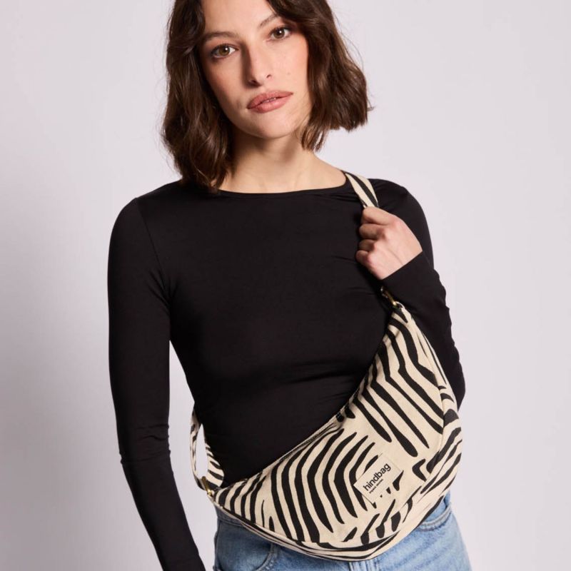 Sac banane Andrea Zèbre Ecru Hindbag Ambiance 6
