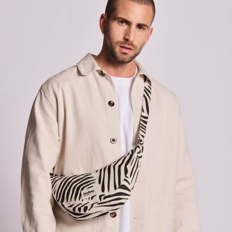 Sac banane Andrea Zèbre Ecru Hindbag Ambiance 7