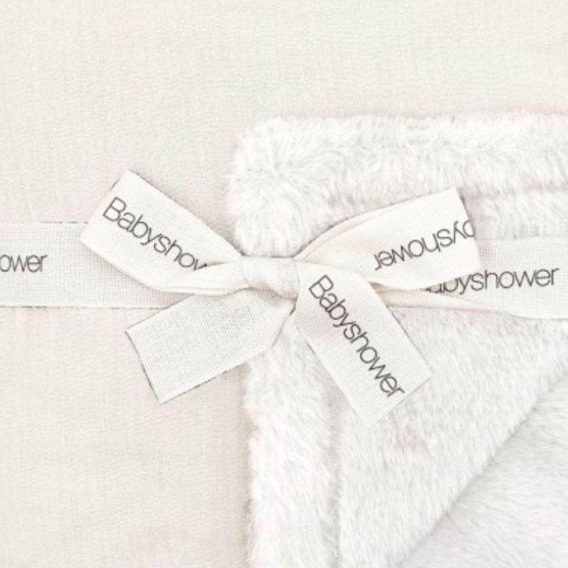 Couverture polaire Ivory Powder (80 x 66 cm) Babyshower Produit 2