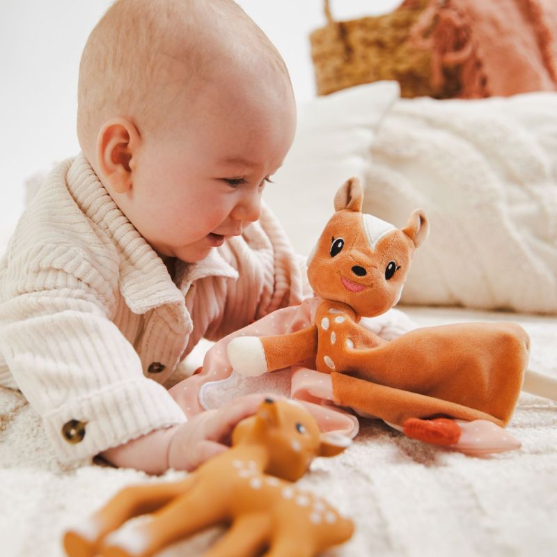 Coffret Fanfan le faon et son doudou Sophie la girafe Ambiance 2