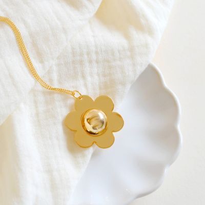 Bola de grossesse Pâquerette chaîne (or jaune 18 carats)
