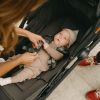Poussette Metro 3 Deluxe Jet Black Ergobaby Ambiance 9