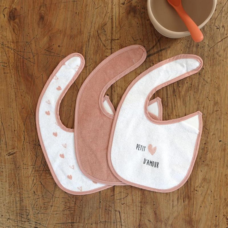 Lot de 6 bavoirs premier âge Cœurs Trois Kilos Sept Ambiance 2