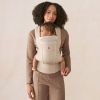 Porte bébé Omni Lite Mesh Natural Beige Ergobaby Ambiance 5