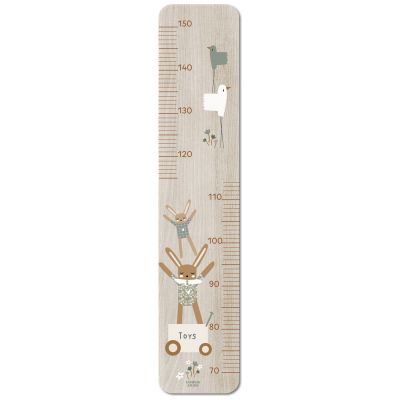 Toise en bois Lapin doudou sauge personnalisable Charlie et Suzie