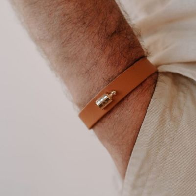 Bracelet en cuir Mon Petit Poids Camel (plaqué or jaune) Mon Petit Poids