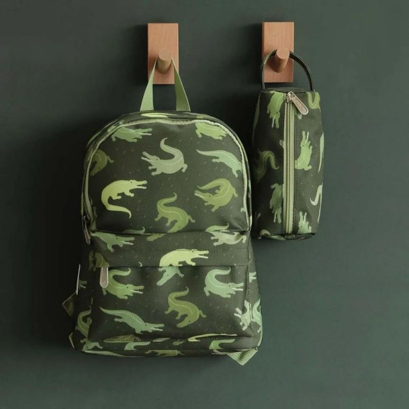 Trousse scolaire Crocodiles A Little Lovely Company Ambiance 5